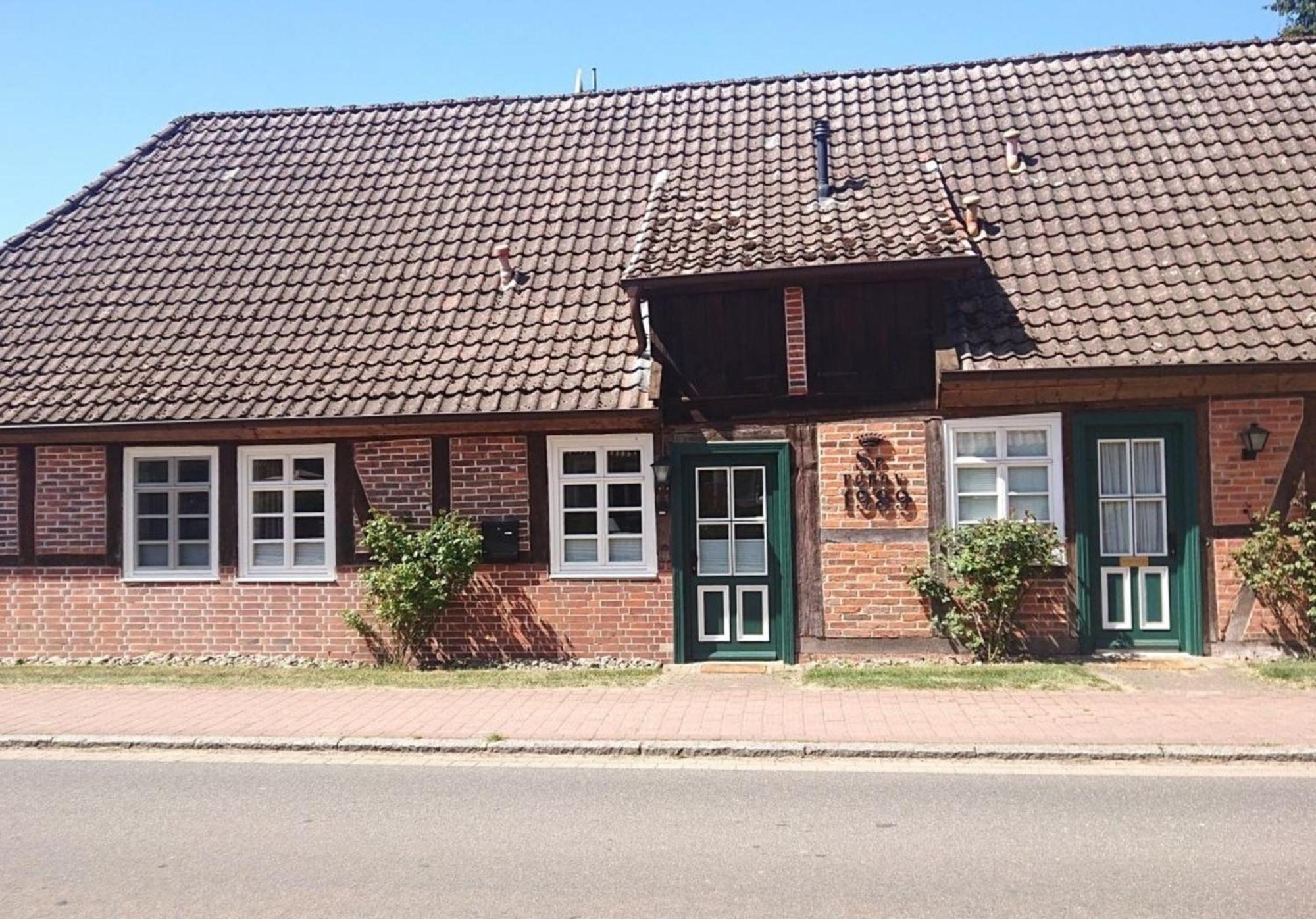 Luedersburger Strasse 19B Apartman Kültér fotó